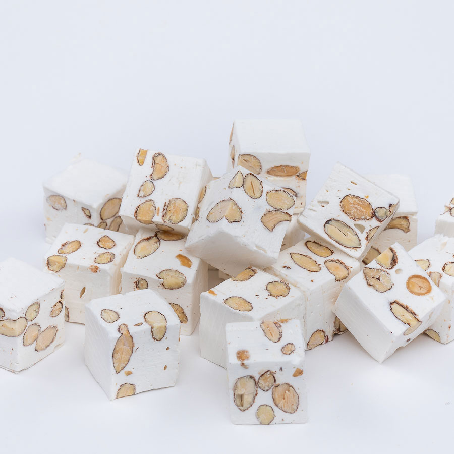 cube pistach nougat amande